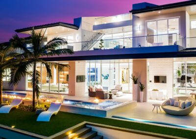 luxury home infinity pool