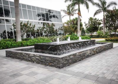 Multi-jet fountain design at City Furniture Boca Raton